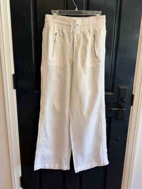 Athleta women’s Linen Pants - White, Size 8